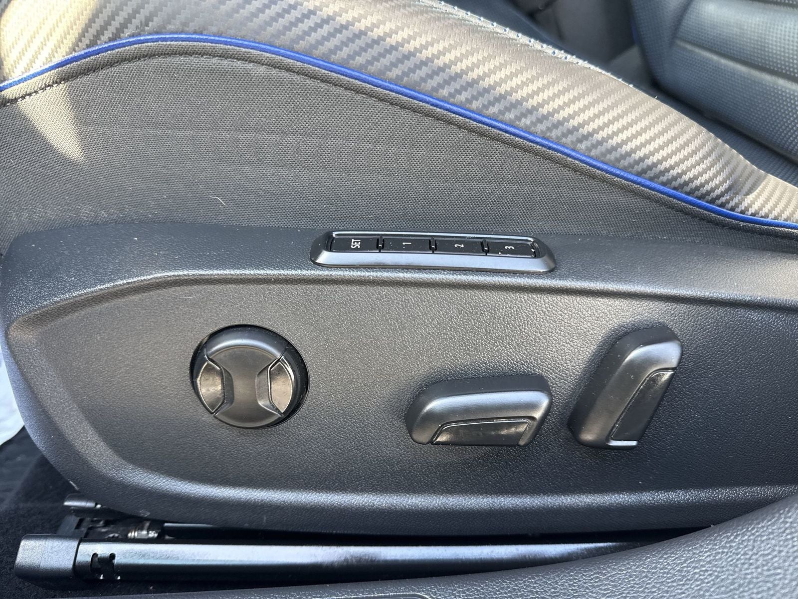 2023 Volkswagen Golf R 2.0T