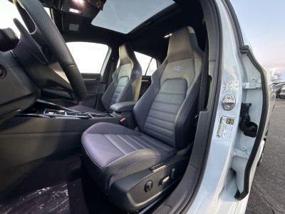 2026 Volkswagen Golf R 2.0T