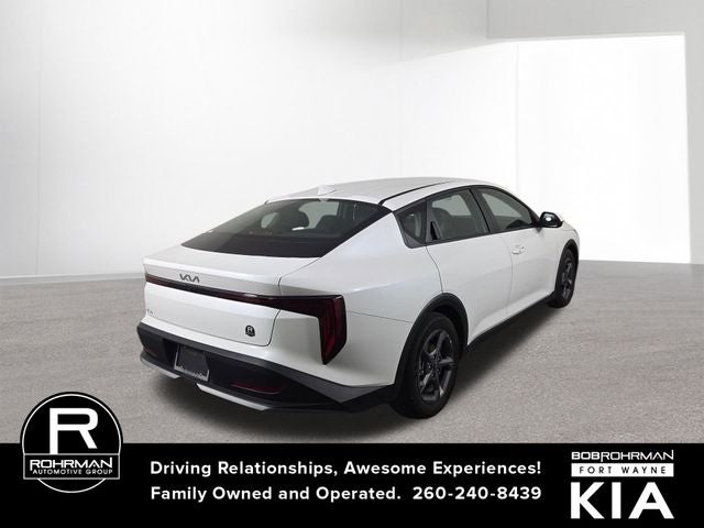2025 Kia K4 LXS