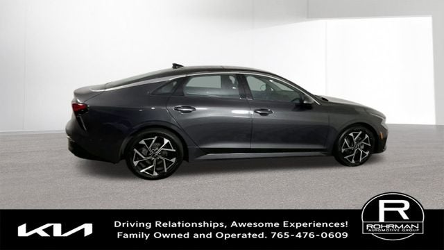 2025 Kia K5 EX