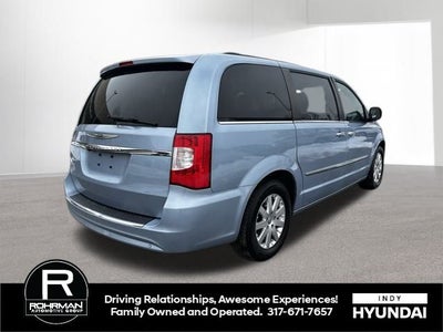 2012 Chrysler Town & Country Touring-L