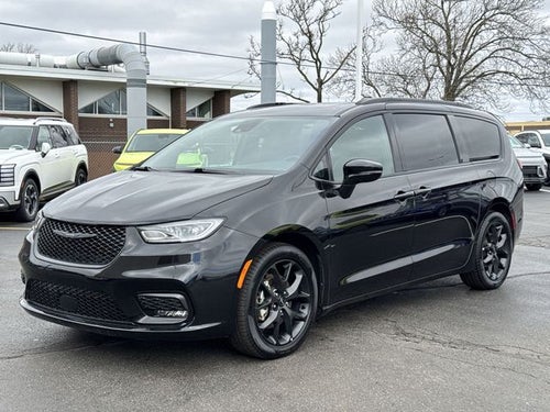 2025 Chrysler Pacifica Limited
