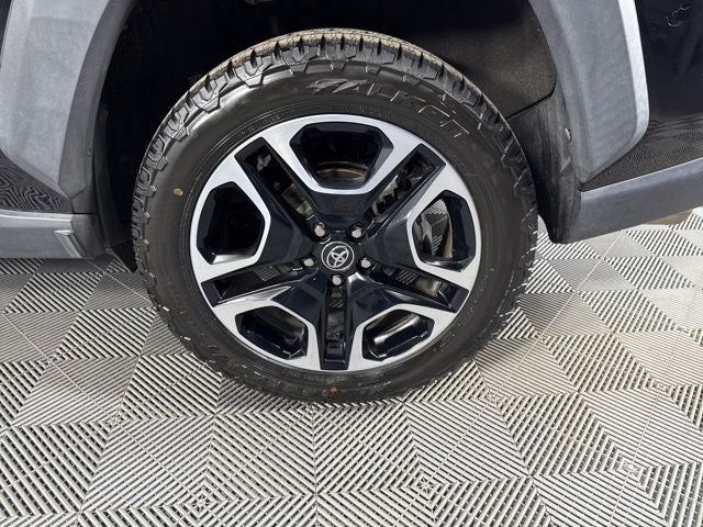 2020 Toyota RAV4 Adventure