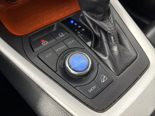 2020 Toyota RAV4 Adventure