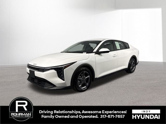2025 Kia K4 LXS