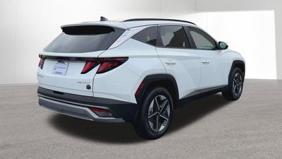 2026 Hyundai Tucson Hybrid SEL