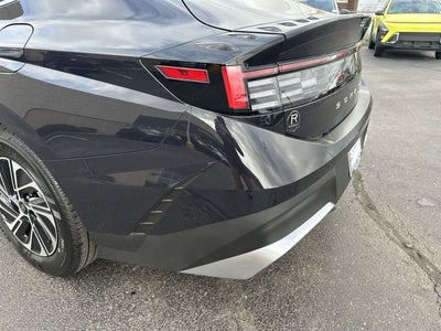 2026 Hyundai Sonata Hybrid Blue