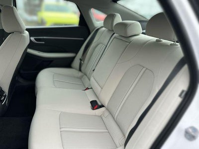 2026 Hyundai Sonata Hybrid SEL