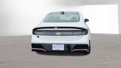 2026 Hyundai Sonata Hybrid SEL