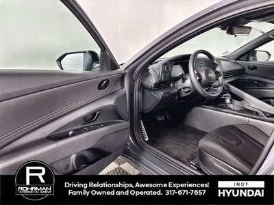 2025 Hyundai Elantra SEL Sport