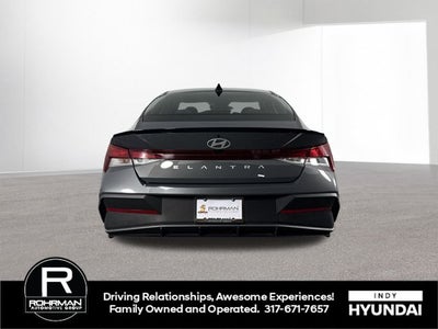 2025 Hyundai Elantra SEL Sport