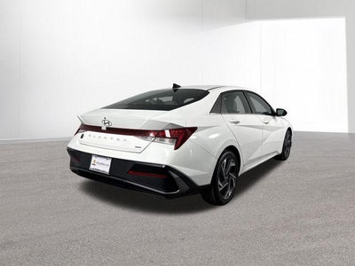 2026 Hyundai Elantra Hybrid Limited