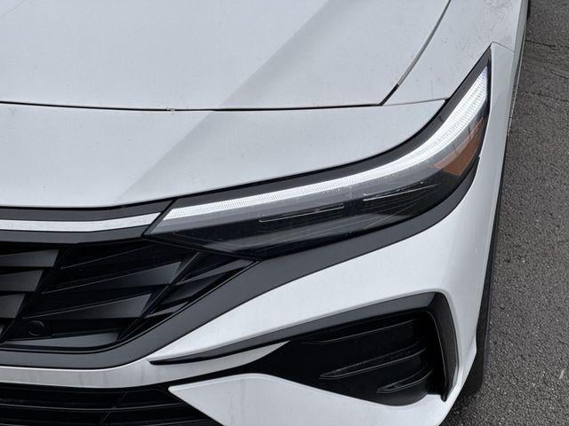 2026 Hyundai Elantra Hybrid Limited