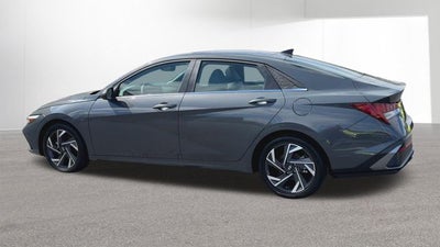 2025 Hyundai Elantra Hybrid Limited