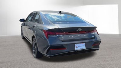 2025 Hyundai Elantra Hybrid Limited