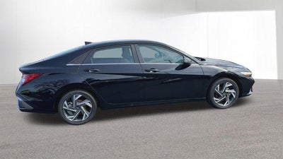 2026 Hyundai Elantra Hybrid Limited