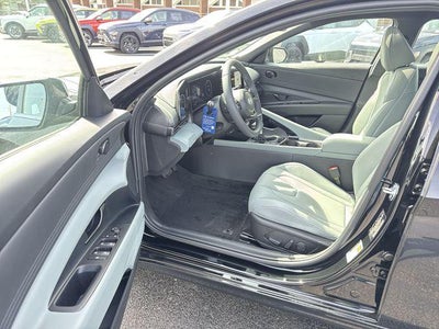 2026 Hyundai Elantra Hybrid Limited