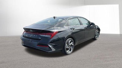 2026 Hyundai Elantra Hybrid Limited