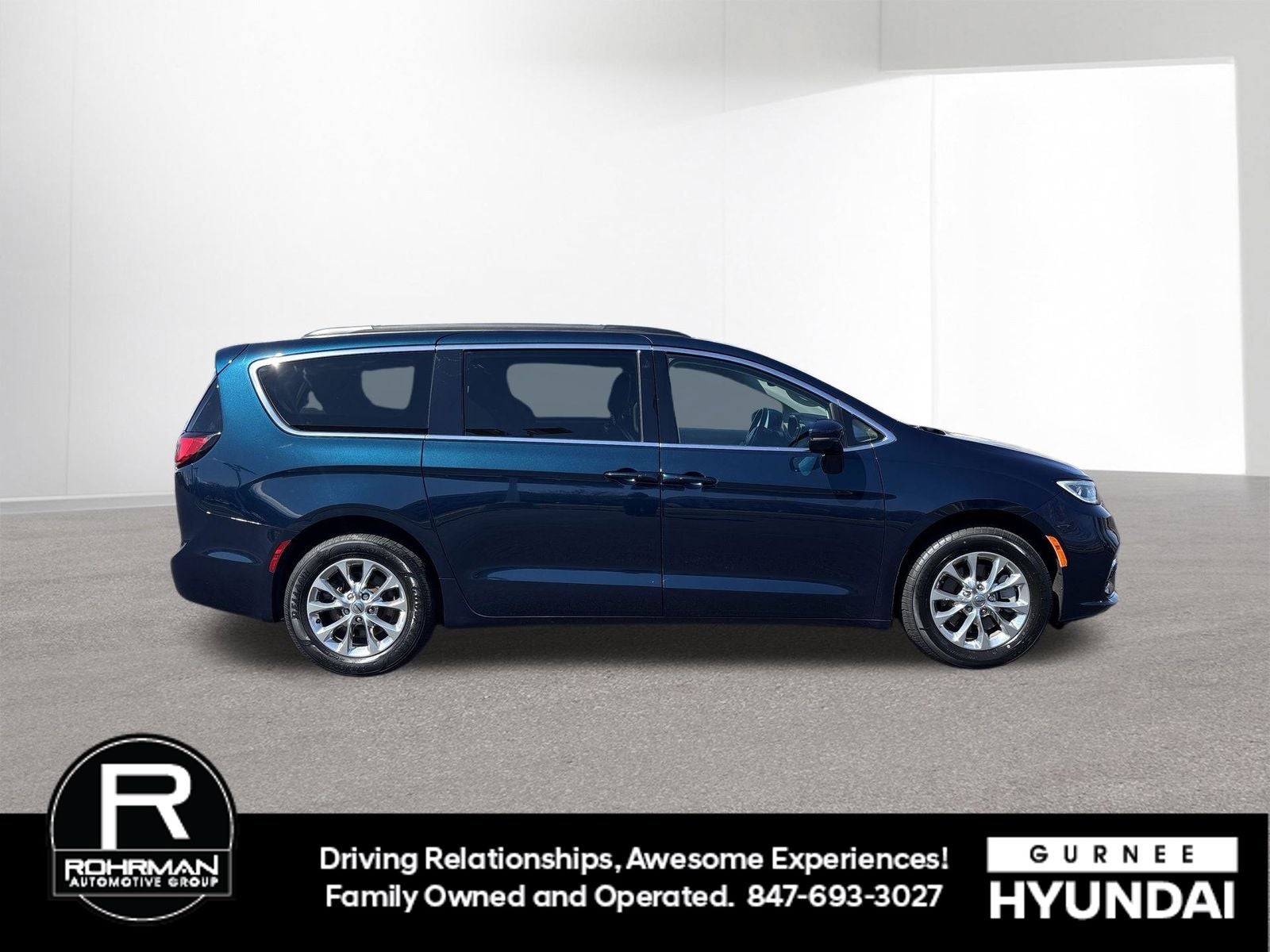 2022 Chrysler Pacifica Touring L