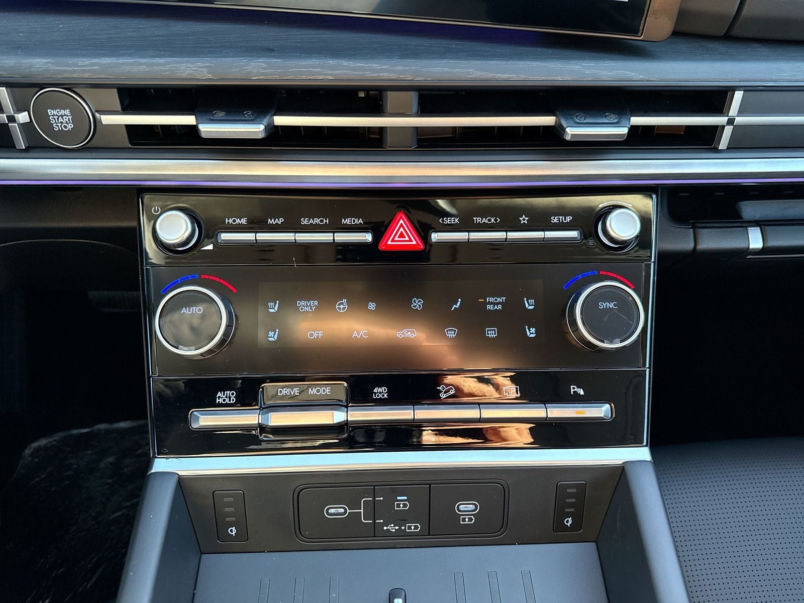 2026 Hyundai Santa Fe Hybrid Limited