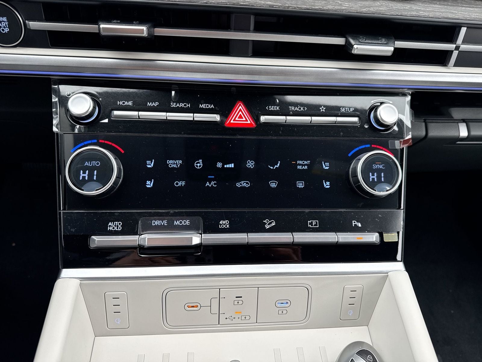 2026 Hyundai Santa Fe Hybrid Limited