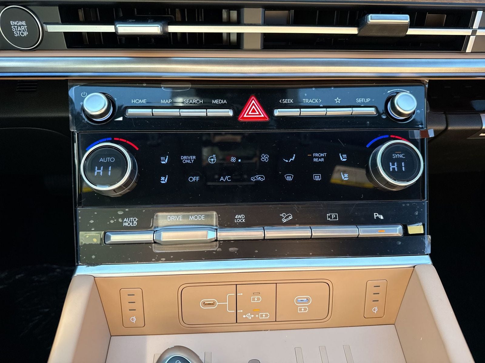 2026 Hyundai Santa Fe Hybrid Calligraphy