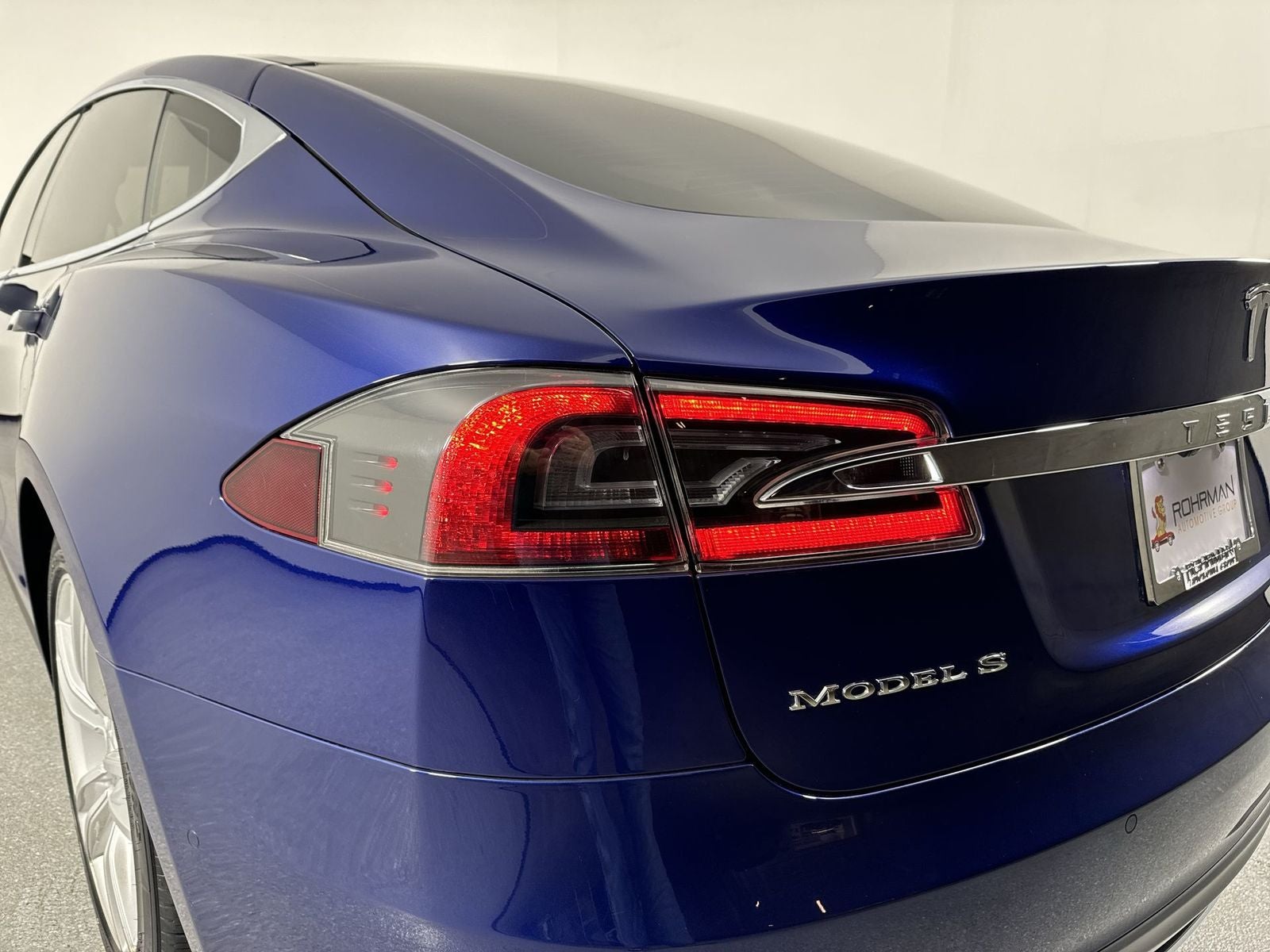 2016 Tesla Model S 85D