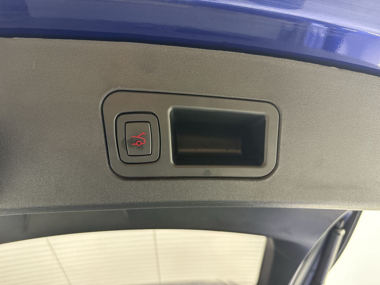 2016 Tesla Model S 85D