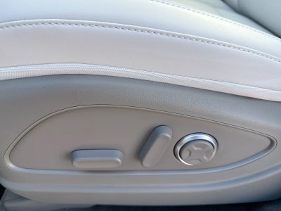 2026 Hyundai Palisade Hybrid SEL Premium 7 Passenger