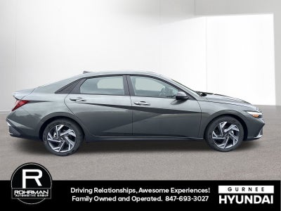 2025 Hyundai Elantra SEL Sport