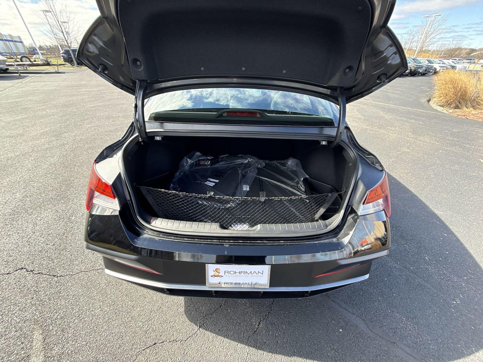 2026 Hyundai Elantra SEL Sport Premium