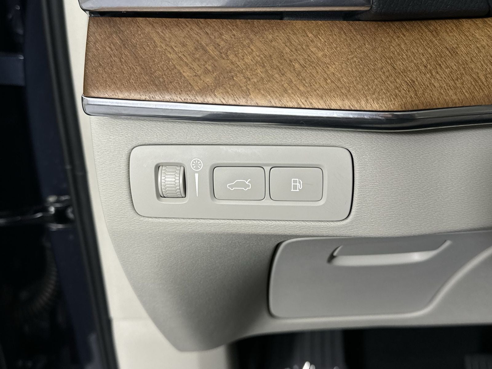 2021 Volvo XC90 Recharge Plug-In Hybrid T8 Inscription Expression 7 Passenger