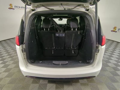 2020 Chrysler Pacifica Hybrid Limited