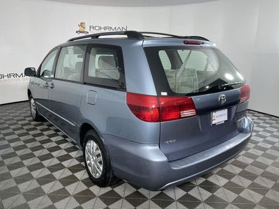 2005 Toyota Sienna CE