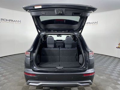 2025 Mitsubishi Outlander SE