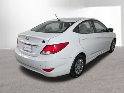2017 Hyundai Accent SE