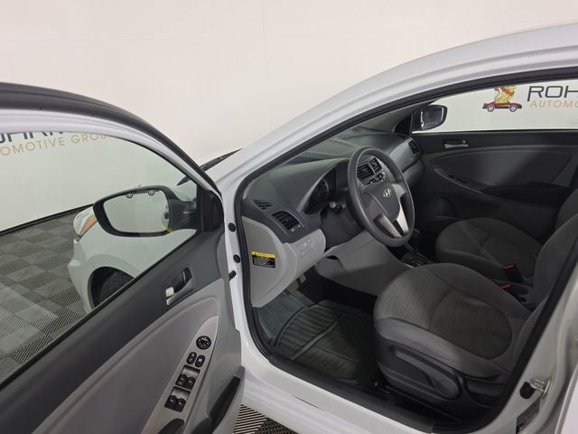 2017 Hyundai Accent SE