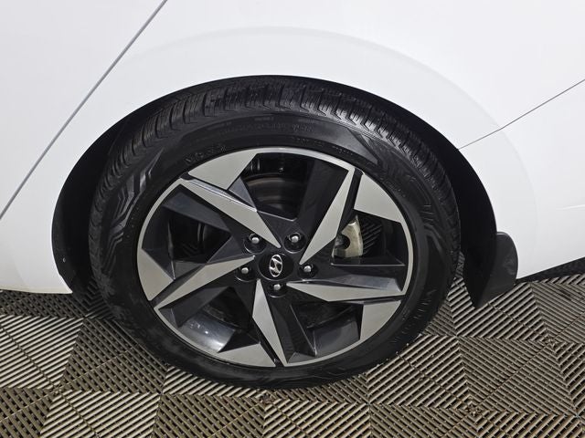 2022 Hyundai Elantra Hybrid Limited