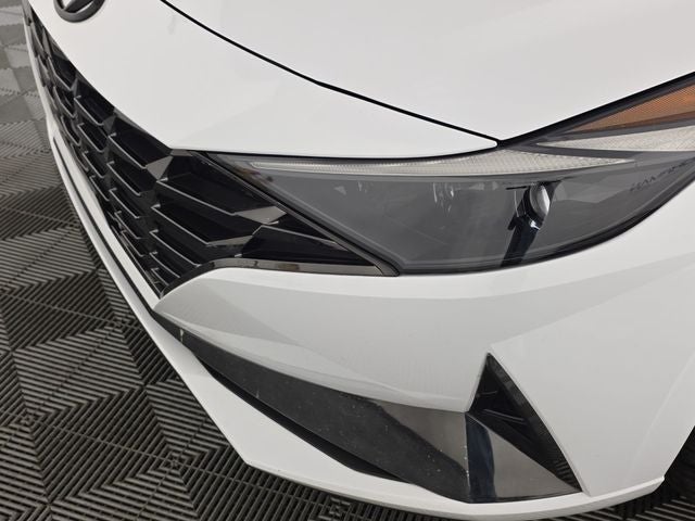 2022 Hyundai Elantra Hybrid Limited