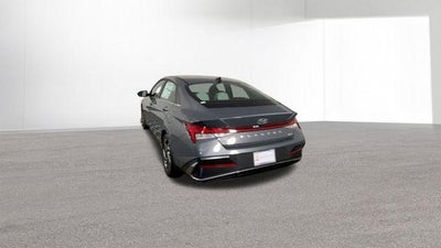 2026 Hyundai Elantra Hybrid Limited