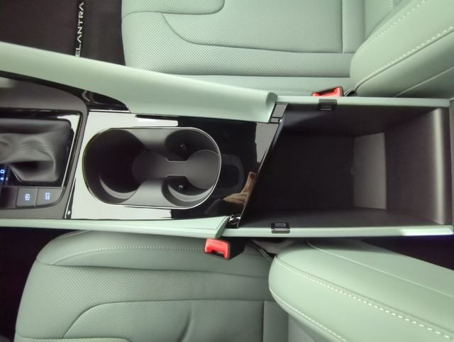 2024 Hyundai Elantra Hybrid Limited