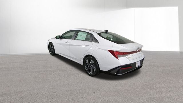 2024 Hyundai Elantra Hybrid Limited