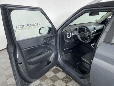 2026 Hyundai Venue SEL w/Two-Tone Roof