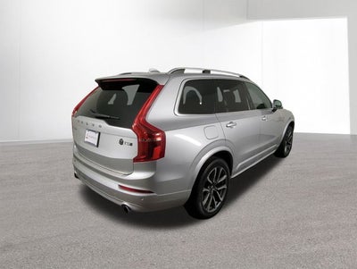 2019 Volvo XC90 Momentum