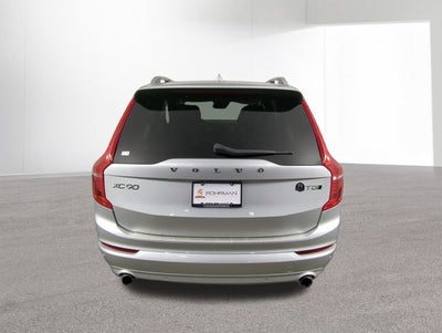 2019 Volvo XC90 Momentum