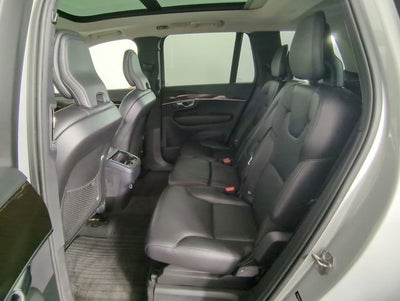 2019 Volvo XC90 Momentum