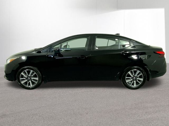 2022 Nissan Versa 1.6 SV