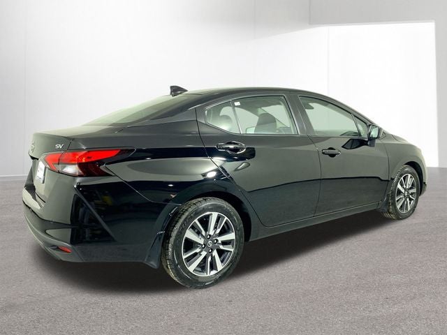 2022 Nissan Versa 1.6 SV