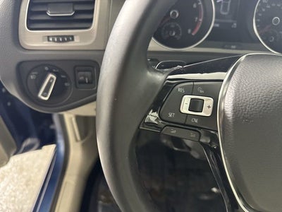 2015 Volkswagen Golf TSI SE 4-Door