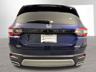 2025 Honda Pilot Touring